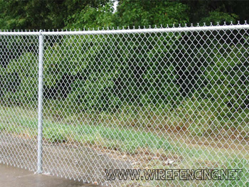 chain link fence
