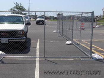 temporary chain link fence
